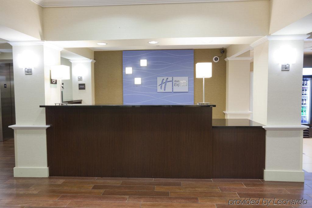 Holiday Inn Express Hotel & Suites Rogers, An Ihg Hotel Exterior foto